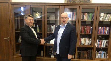 главният прокурор иван гешев подписа споразумения сътрудничество асоциацията прокурорите камарата следователите