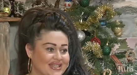 турбо хит сочна певица възпя хиалуроновите джуки