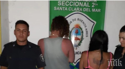 нагон майка зарови детето пясъка прави секс