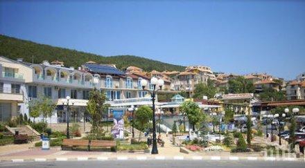 жена изпотроши огледалата луксозни коли свети влас