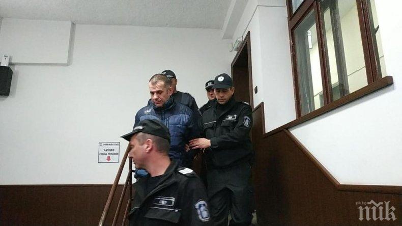 Осъдиха на 16 години затвор бившия командос, удушил рейнджърката от Карловската бригада