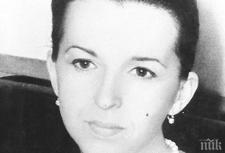 САМО В ПИК И РЕТРО: Внучката на Людмила Живкова – нейно копие (СНИМКИ)