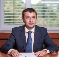 ЧЕСТНА ДУМА: ЧЕЗ обеща ток на бедстващите хора ЧЕСТНА ДУМА: ЧЕЗ обеща ток на бедстващите хора