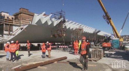 ударно италиански строители работят денонощно възстановят моста генуа