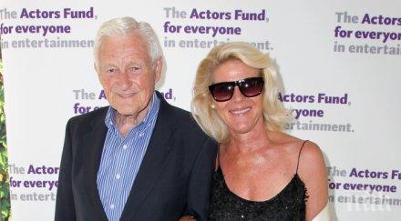 годишен световноизвестен комик умря кола помете лос анджелис