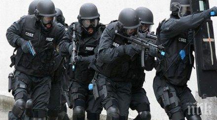 спецакция белозем спипаха обирджии тормоз възрастни хора маскирани пребили баба отказала даде парите