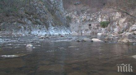 очакват резултатите пробите реките замърсени хвостохранилището лъки