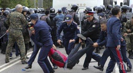 десет жертви етнически сблъсъци казахстан