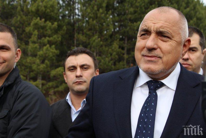 Кметът на Калофер: Борисов обеща финансиране за заслони до връх Ботев