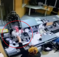 Вижте записа от наглия обир във Враца. Апашите нахлуват с ножове (ВИДЕО)