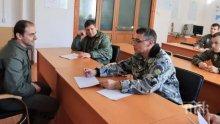 Пилотите на Ф-16 приключиха тренировките на сухо