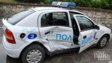 Кола и патрулка се помляха на Боровец