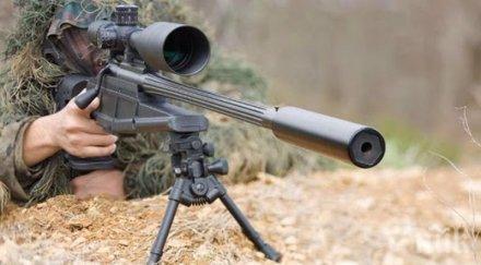 български американски военнослужещи сухопътните войски страни демонстрираха умения стрелба снайперова пушка