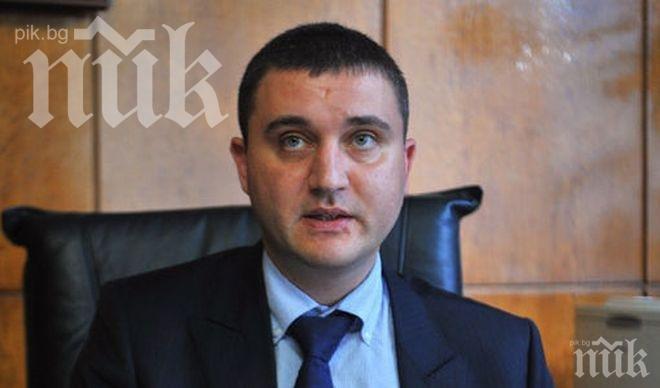Министър Горанов обяви 12 процента ръст на доходите