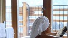 Моделът Одинцова заголи дупе