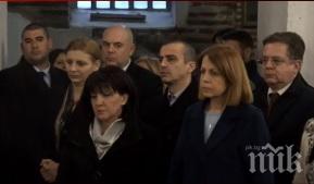 първо пик главният прокурор шефът парламента кметът софия панихидата левски докато радев прави пиар апостола заедно бсп агента васил василев обновена