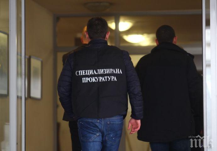 УДАРНА АКЦИЯ: Прокурори и ДАНС влязоха в общинската болница на Раднево