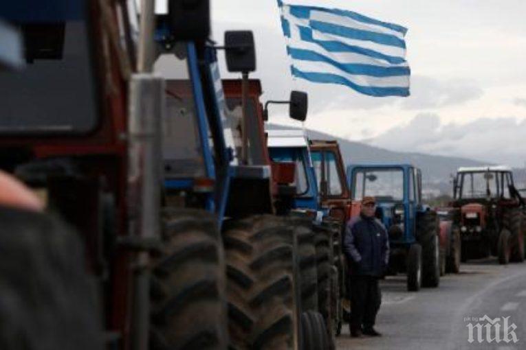 Стачка: Масов протест в Гърция срещу вдигането на пенсионната възраст