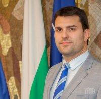 Зам.-външният министър Георг Георгиев дава пресконференция след забраната на Луков марш