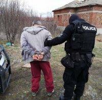 АРЕСТИ В КАРНОБАТ И АЙТОС: Втори ден продължава полицейската акция срещу битовата престъпност (ВИДЕО)