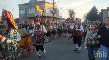 кукери прогониха злите сили камено снимки