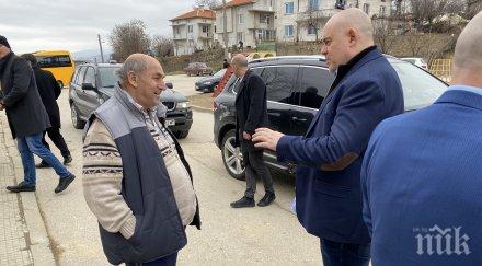 главният прокурор иван гешев провери селата около благоевград ударната спецоперация битовата престъпност снимки видео