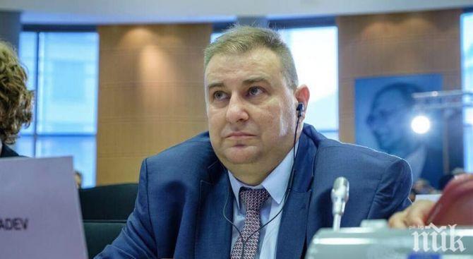 Емил Радев към комисар Вера Йоурова: Ще поднови ли ЕК докладите за корупция в ЕС?