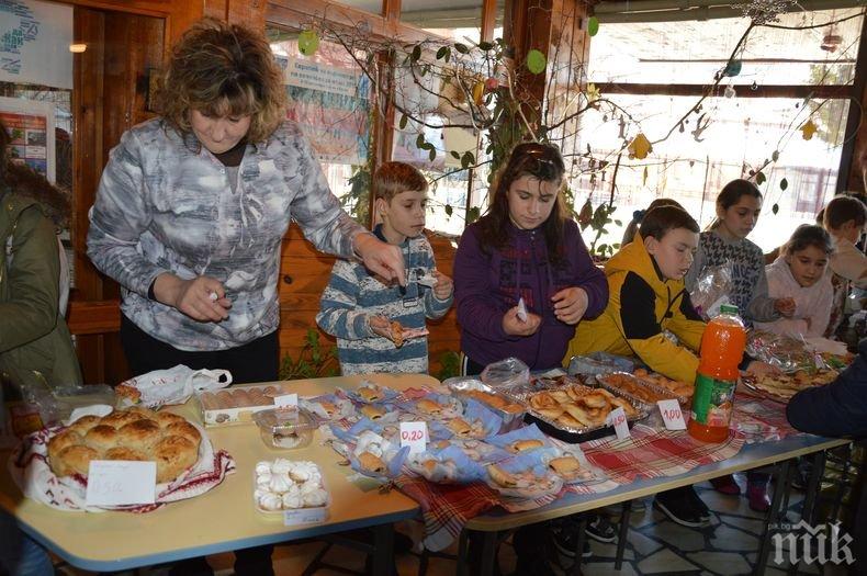 Илиан Тодоров отличи ангелите на доброто от  Копривщица за благотворителните инициативи в подкрепа на Белодробната болница