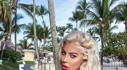 андреа после облече булчинска рокля снимка