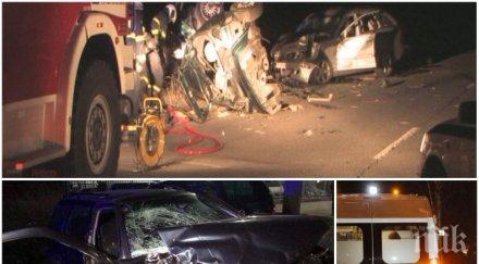 страшно нелепо турски автобус прегази мъж жена докато оглеждали щетите колите катастрофа снимки