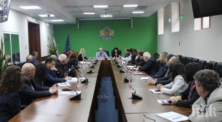 екоминистърът емил димитров подкрепата регионалните структури мосв