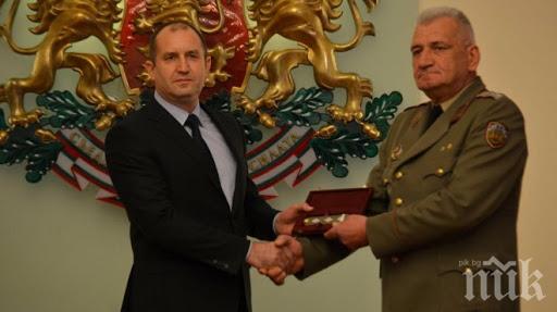 Радев: Генерал Боцев ще бъде запомнен като истински родолюбец и човек на честта