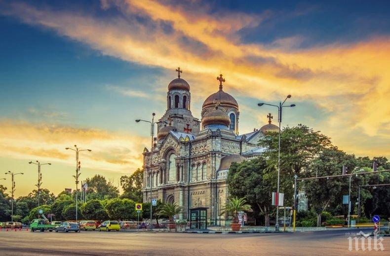 Празнично шествие ще премине през централната част на Варна по случай Националния празник