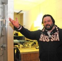 Денис Ершов пред ПИК: Митко Събев източва не само „Петрол“, но и „Черноморец“