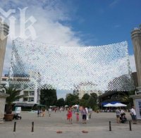 Арт инсталация разкраси центъра на Варна (снимки)