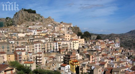 европейска програма информира българите работа кипър