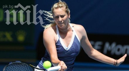 руска тенисистка удари съдийка време мач