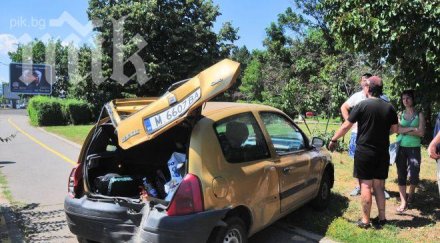 верижна катастрофа четири коли софия пострадали снимки