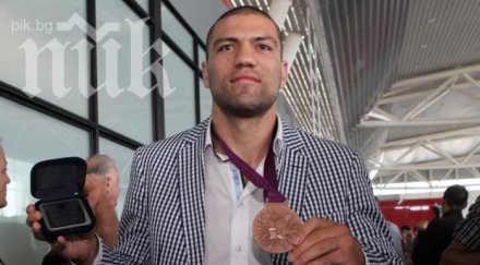 тервел пулев съм поръчков бияч криминален бос студентски град