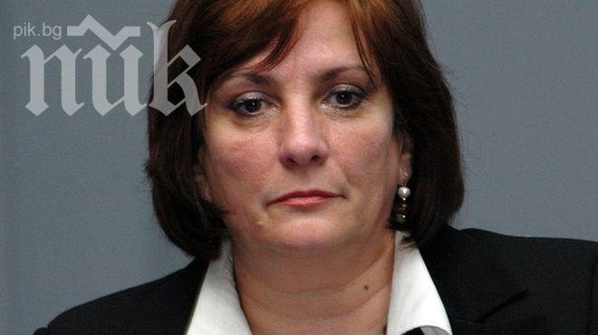 Искра Михайлова: Има опасност да изгубим 200 млн. лв. заради нестартирали европроекти