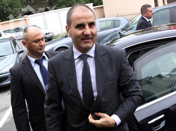 Осъдиха МВР заради Цветан Цветанов