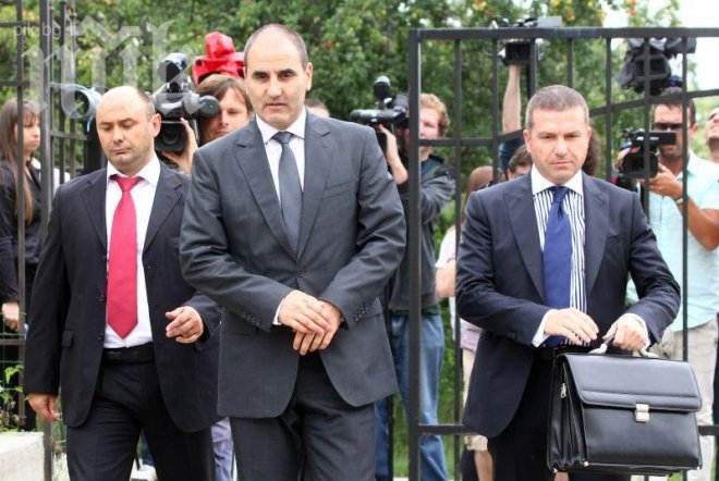 Прокуратурата захапва здраво Цветан Цветанов и за лекарите от Горна Оряховица