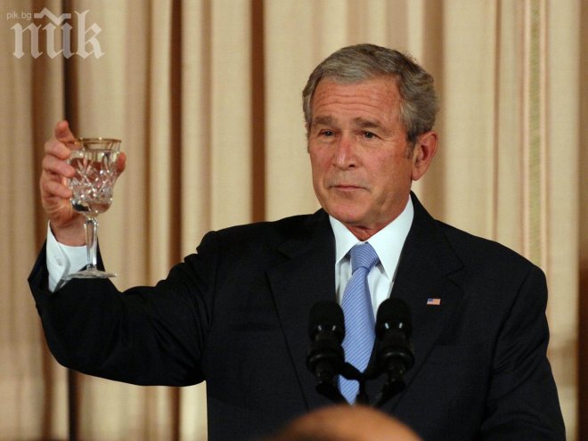 Оперираха сърцето на бившия американски президент Джордж У. Буш