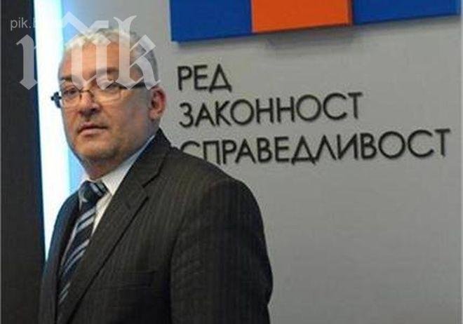 Зам. председателят на РЗС: Михаил Миков е пияна тиква