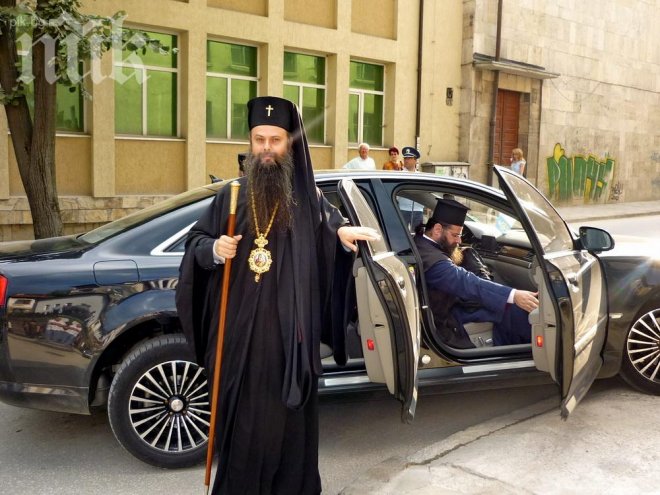 Скандалният митрополит Николай: Живеем в лукави времена!