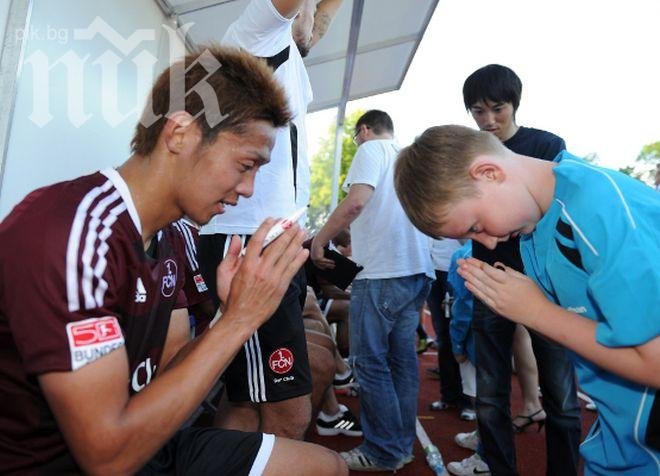 Астън Вила хареса японски национал за съотборник на Сашо Тонев