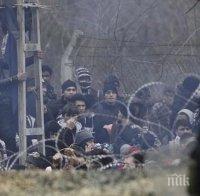 Анкара отрече да използва бежанците за „политическо изнудване“