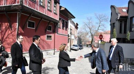 боил банов флоранс робин здравко димитров обсъдиха бъдещето къща ламартин пловдив снимки