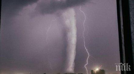 загинали торнада тенеси