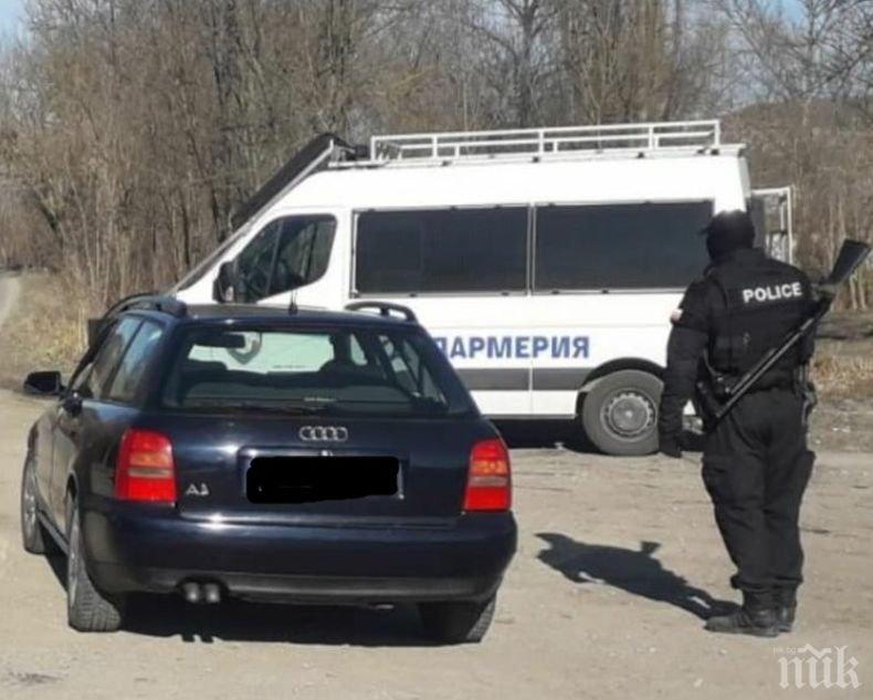 Масови арести при спецакция в Горна Оряховица - белезници и за издирвана шотландка